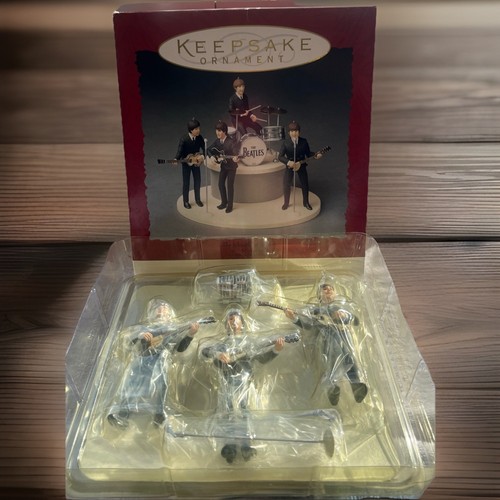 New vintage 1994 hallmark - new,