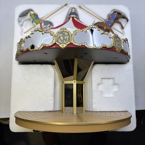 Hallmark keepsake carousel - keepsake,