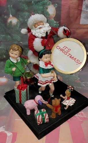 Santa marching band - marching, wind